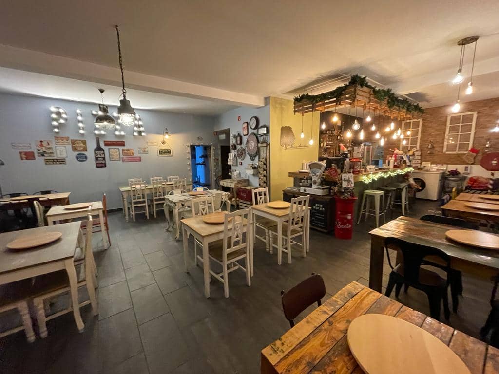 Fotografia do interior do restaurente